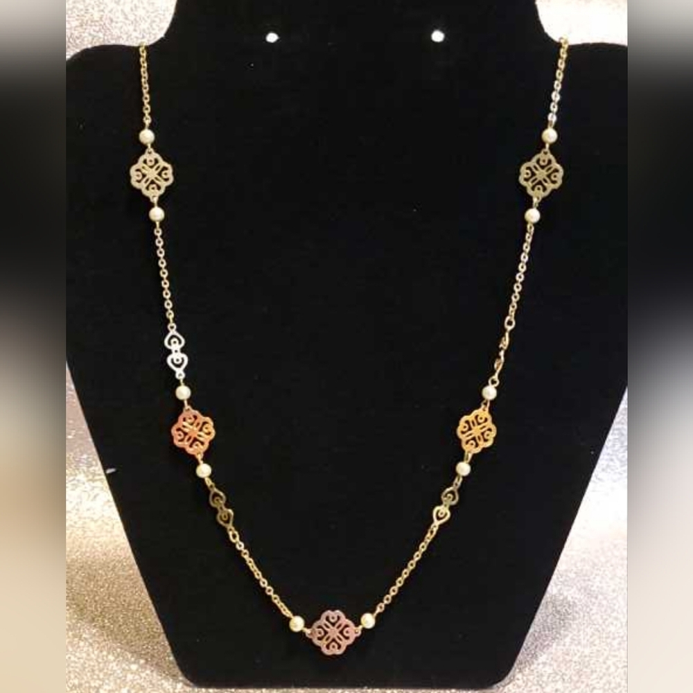 🗝Vtg 90's AVON Gold Chain Necklace 32" Pearl Accents